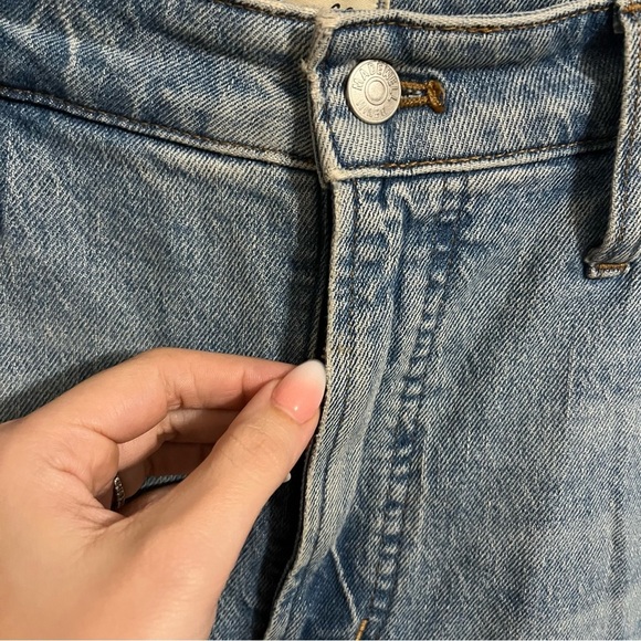 Madewell Curvy Perfect Vintage Jeans Coney Wash Destroyed Edition Size 32 R2 - Picture 3 of 11